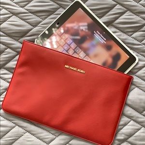 Michael Kors Tablet case